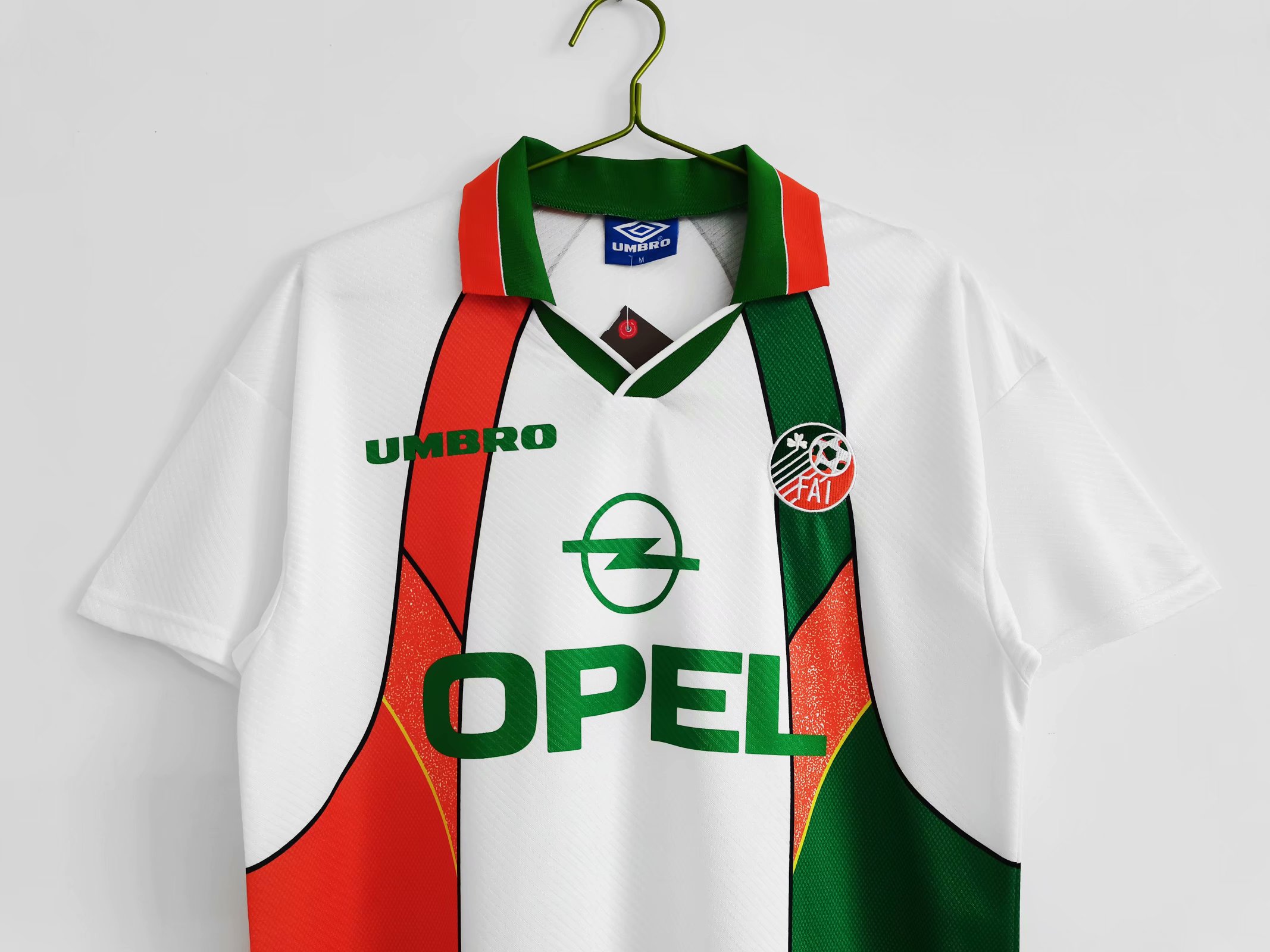 94/96 Ireland Away Retro Jersey - leoleo123123