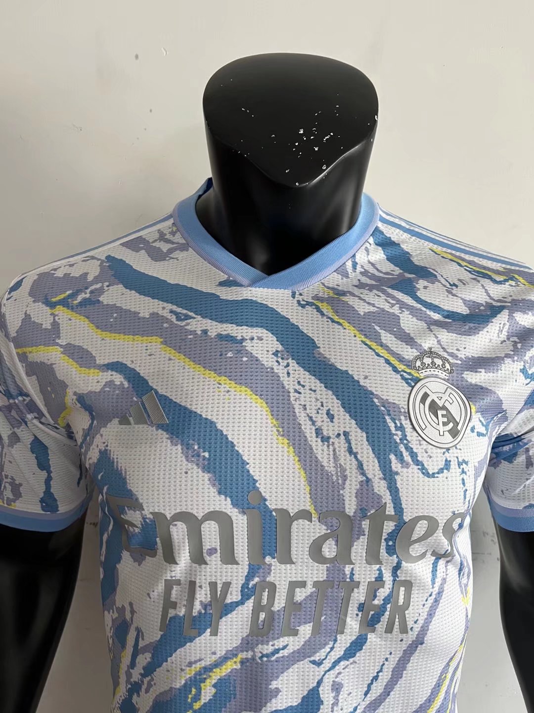22/23 Real Madrid Special Jersey Player Version - leoleo123123