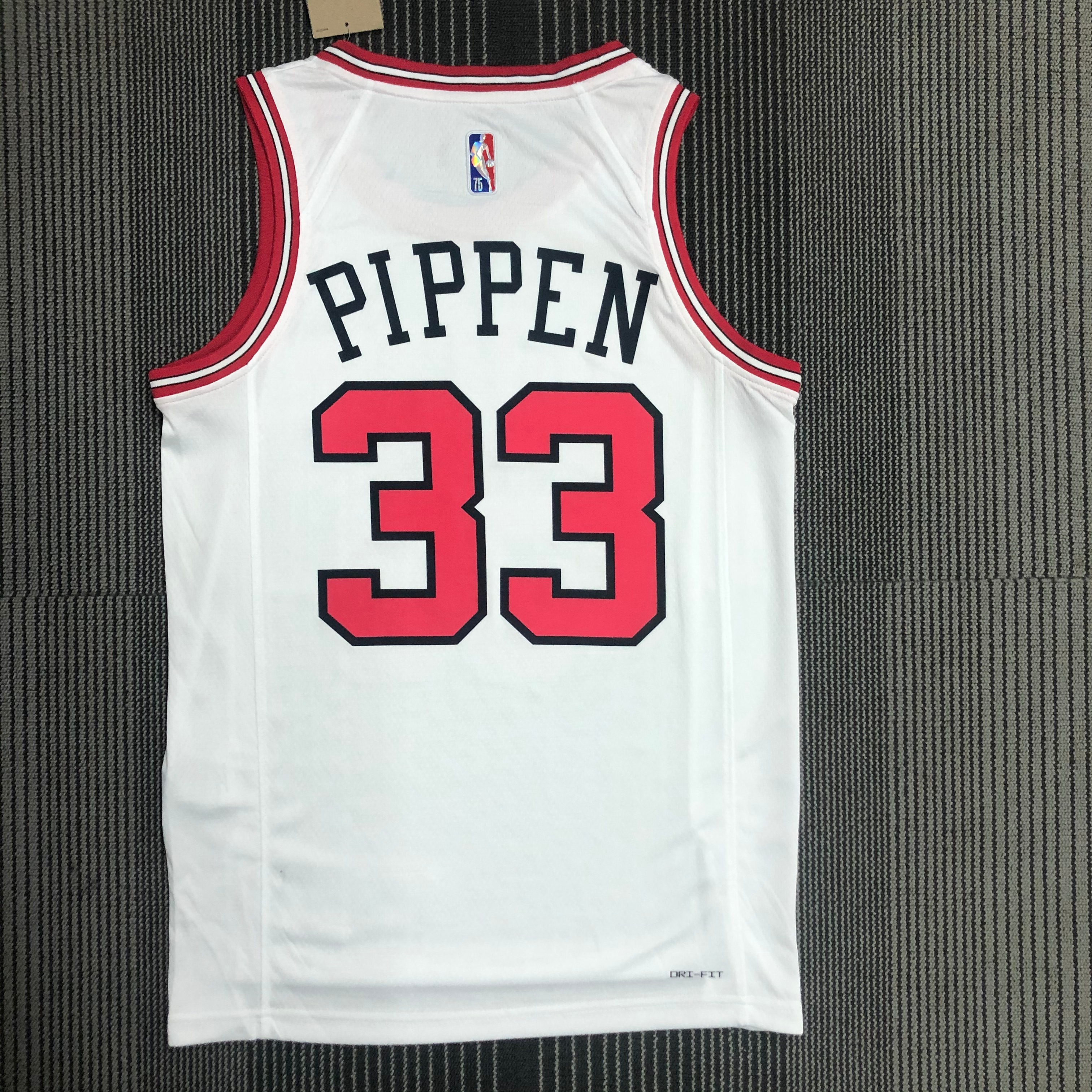 NBA Men 75th Anniversary Chicago Bulls White #33 PIPPEN Jersey High Quality Name and Number Print - leoleo123123