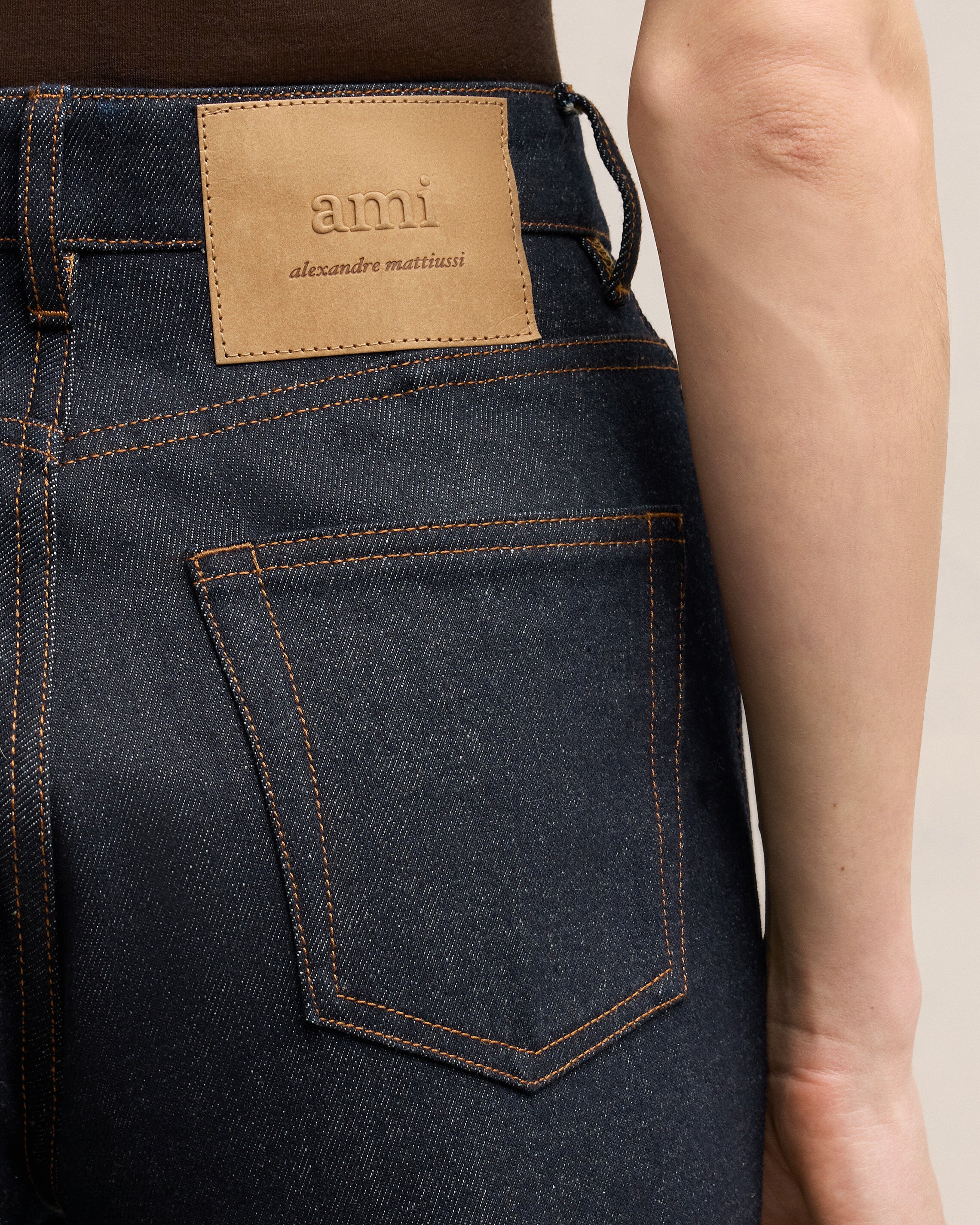 Indigo Flare Fit Jeans - leoleo123123