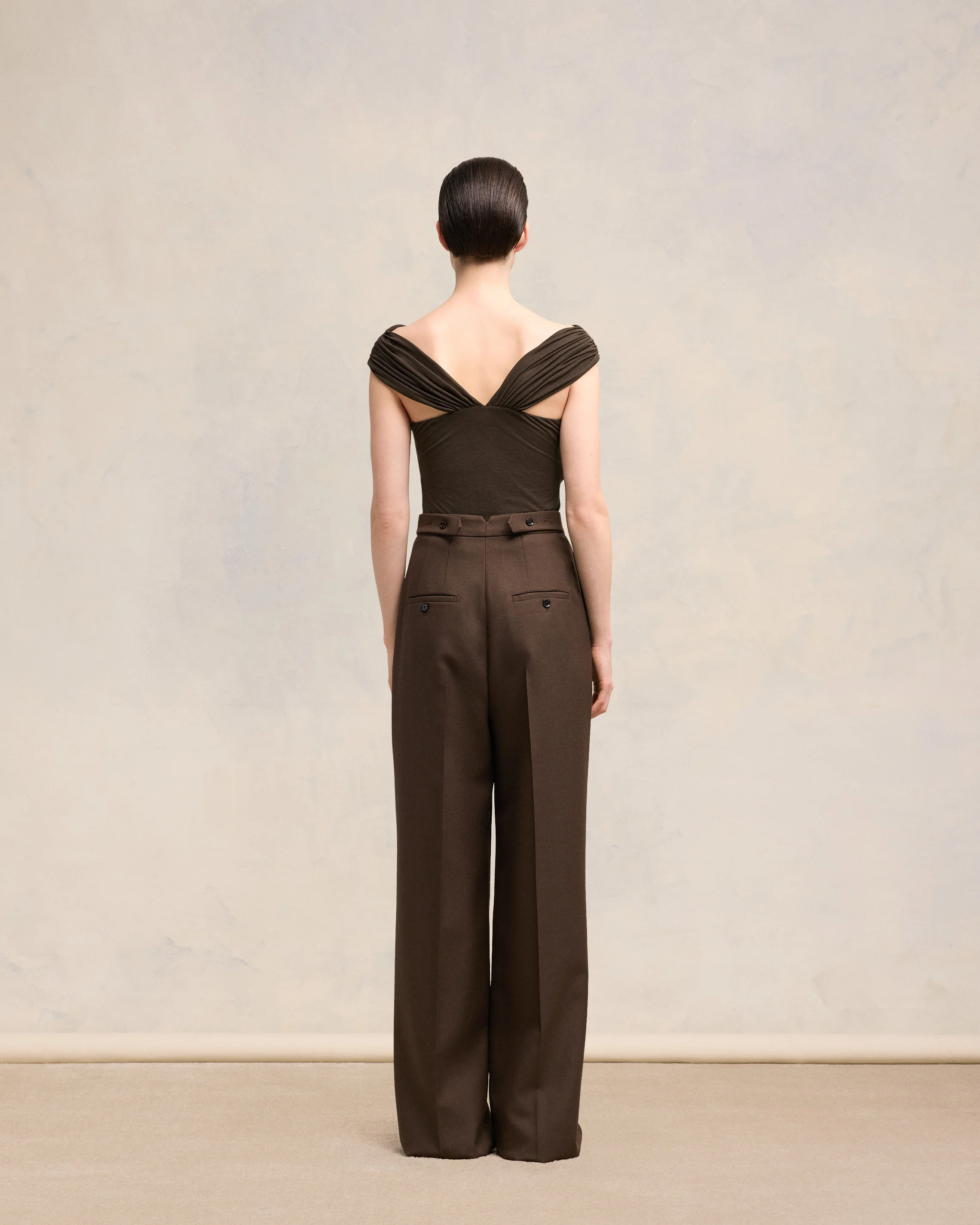Dark Coffee Drapped Top - leoleo123123