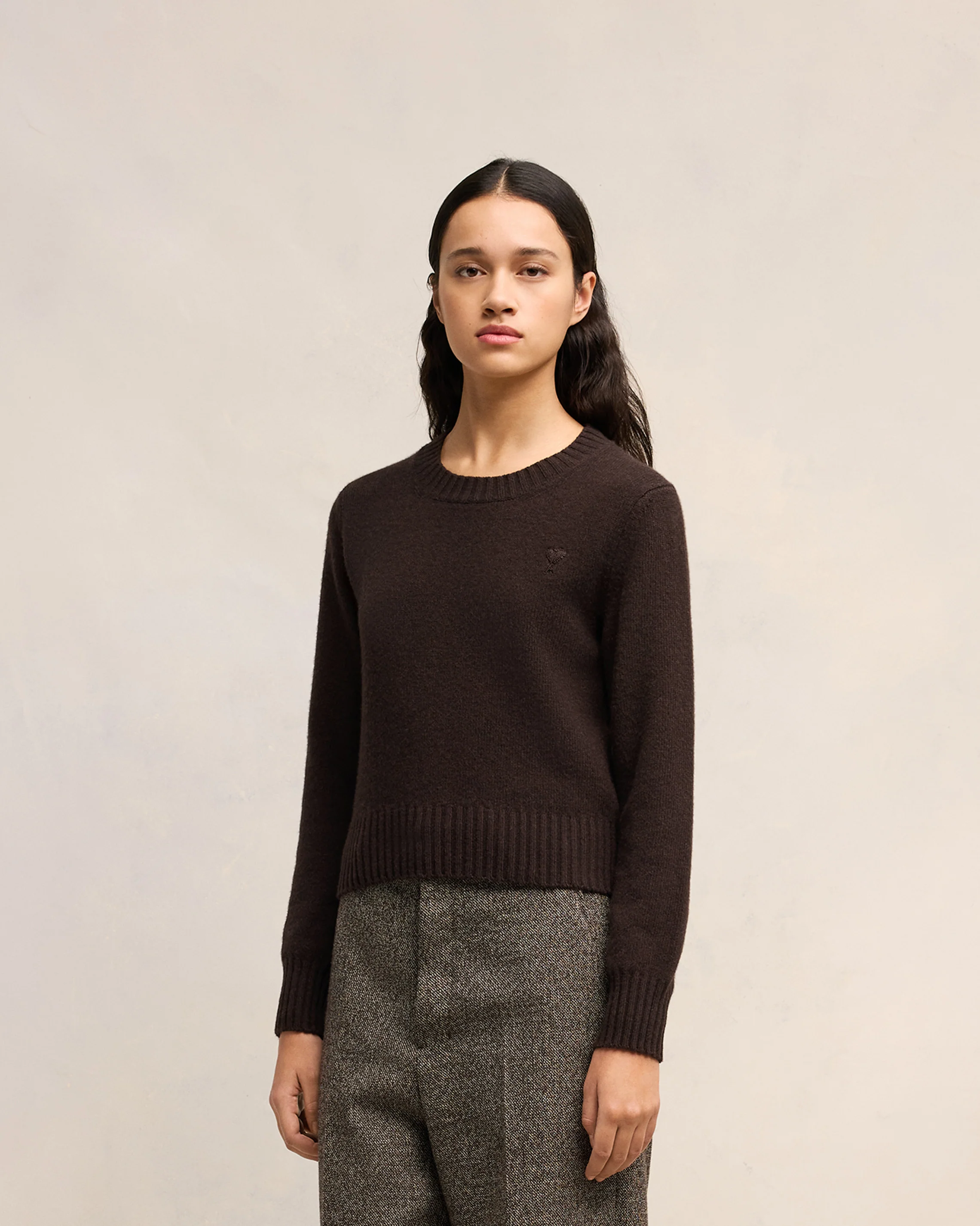 Dark Coffee Cashmere Ami De Coeur Crew Neck Sweater - leoleo123123