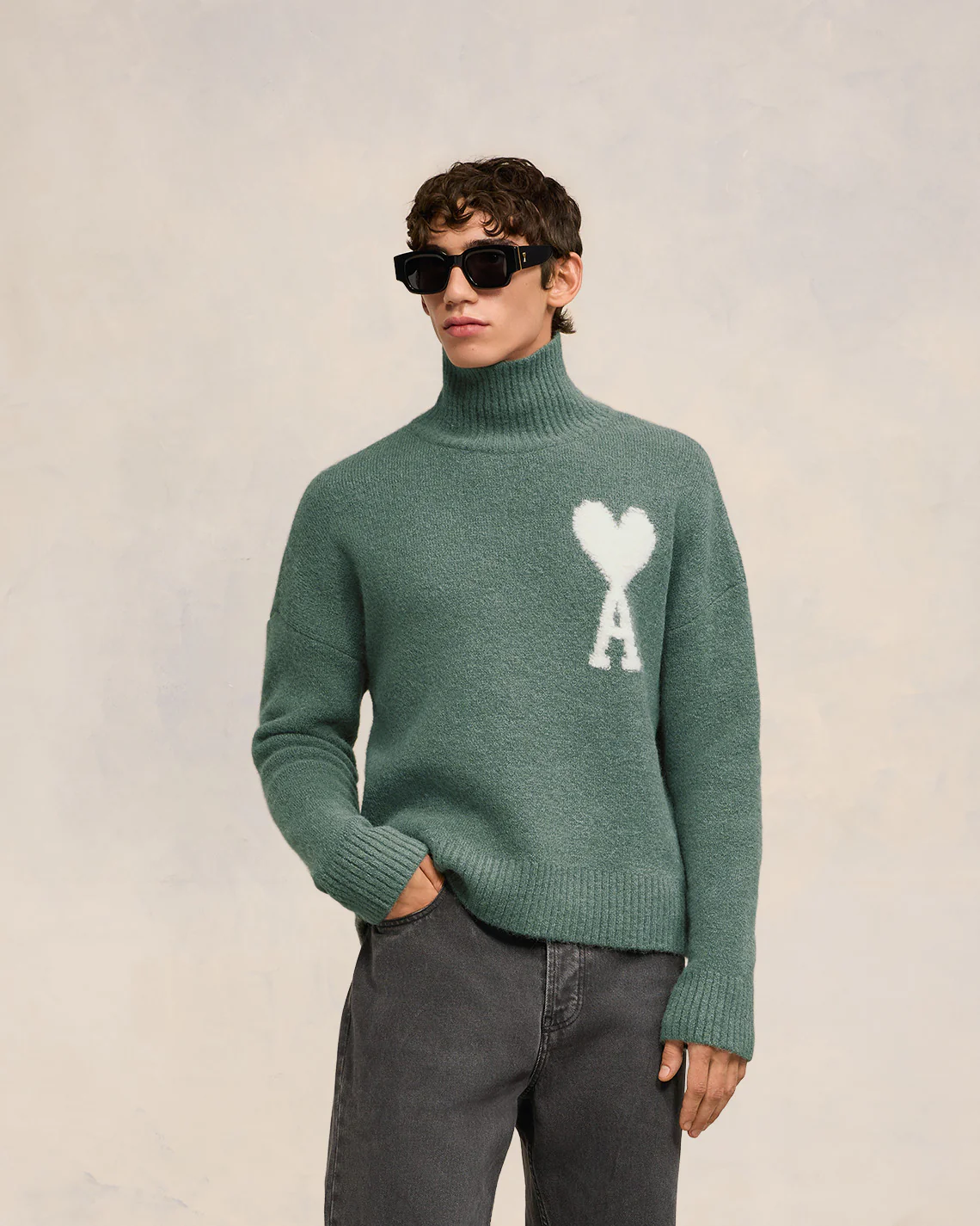 Antique Clay Off-White Ami De Coeur Funnel Neck Sweater - leoleo123123