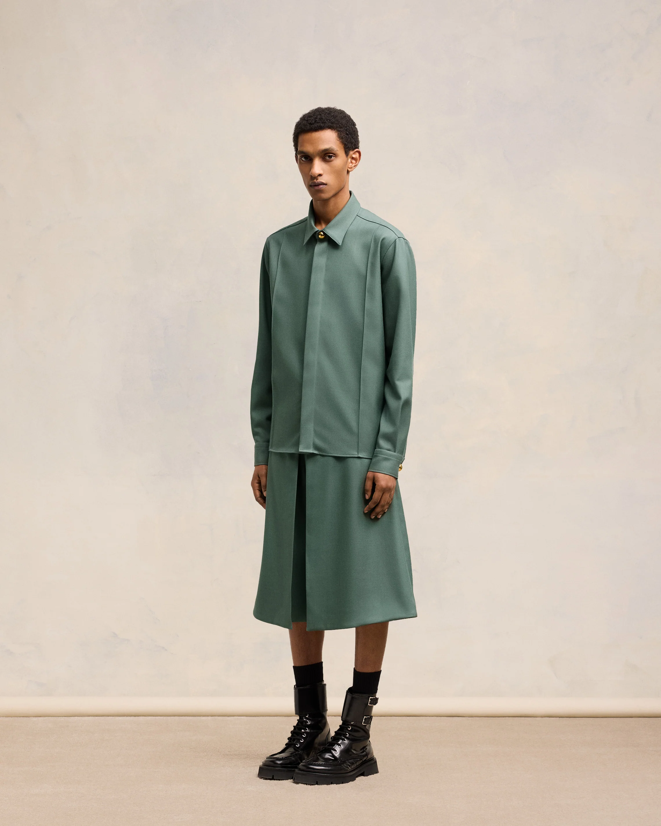 Antique Clay Pintuck Shirt - leoleo123123