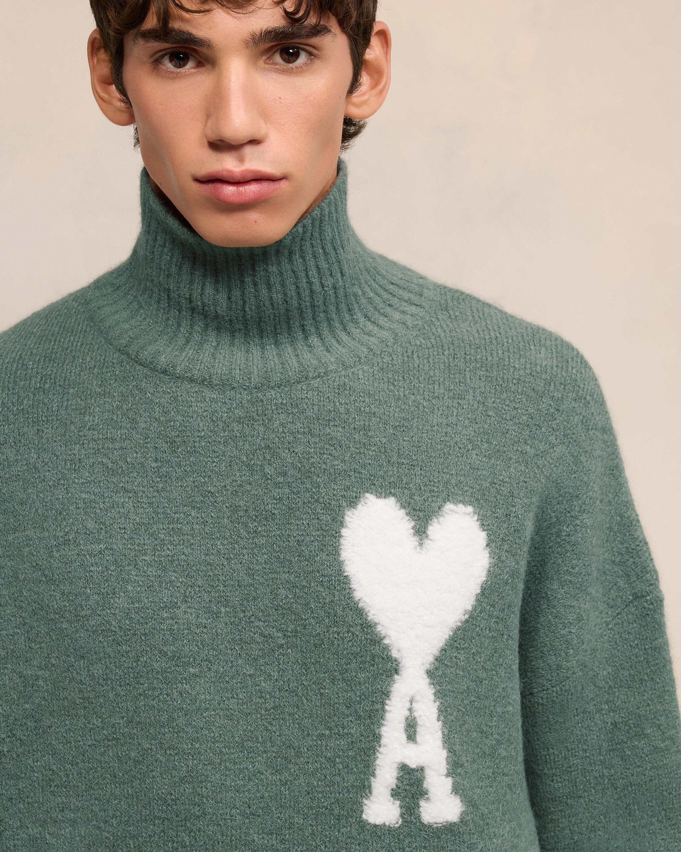 Antique Clay Off-White Ami De Coeur Funnel Neck Sweater - leoleo123123