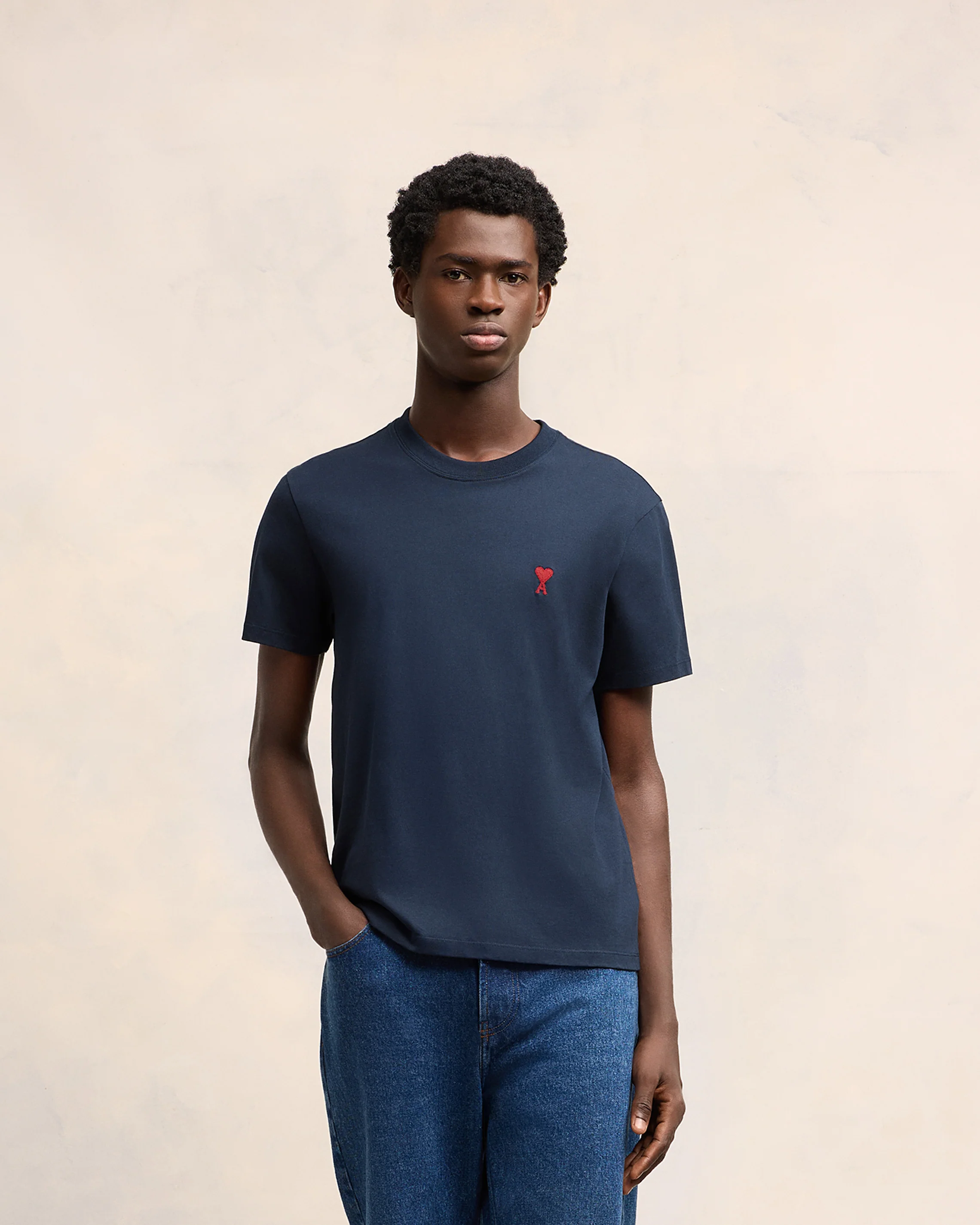 Night Blue Red Ami De Coeur T-Shirt - leoleo123123