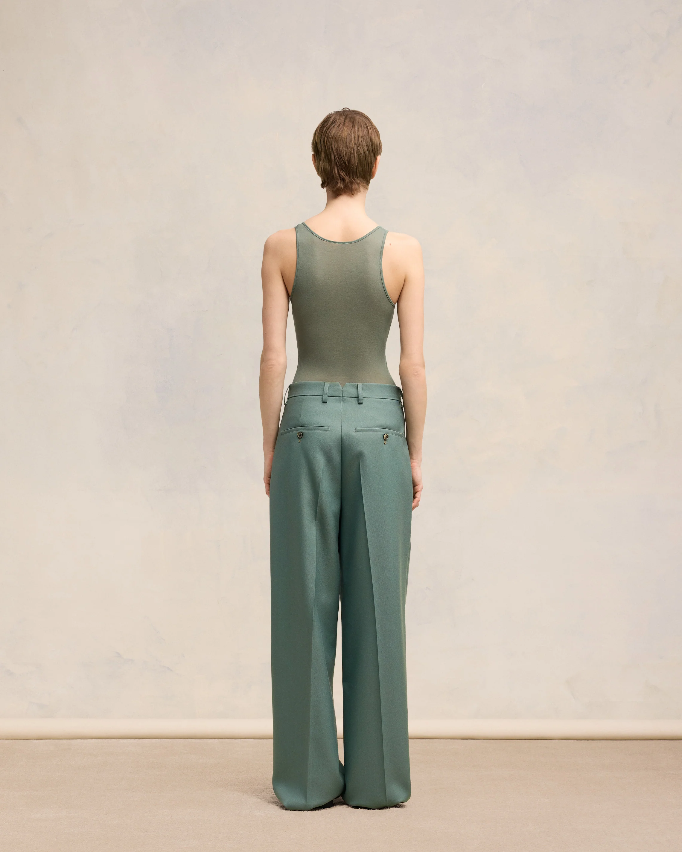 Antique Clay Large Fit Trousers - leoleo123123