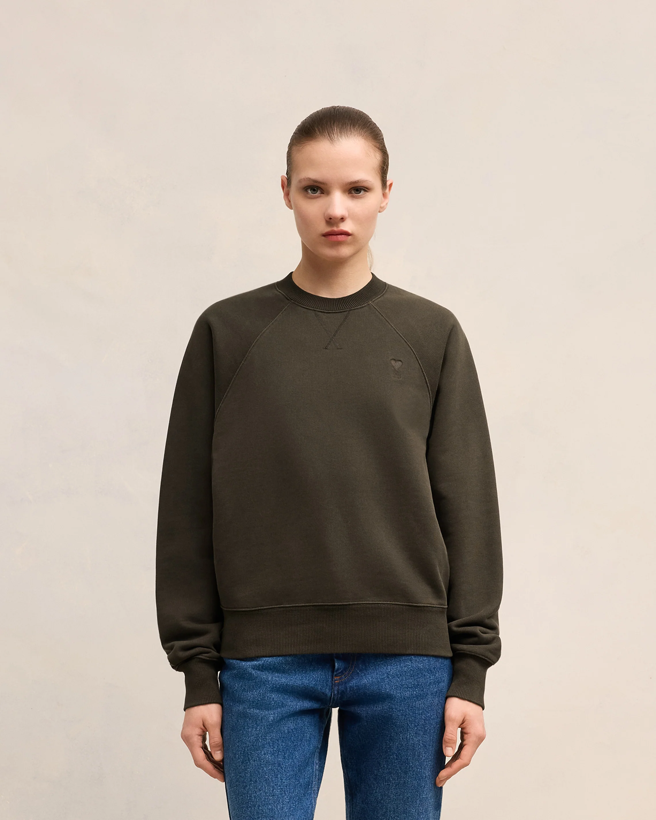 Dark Coffee Ami De Coeur Sweatshirt - leoleo123123