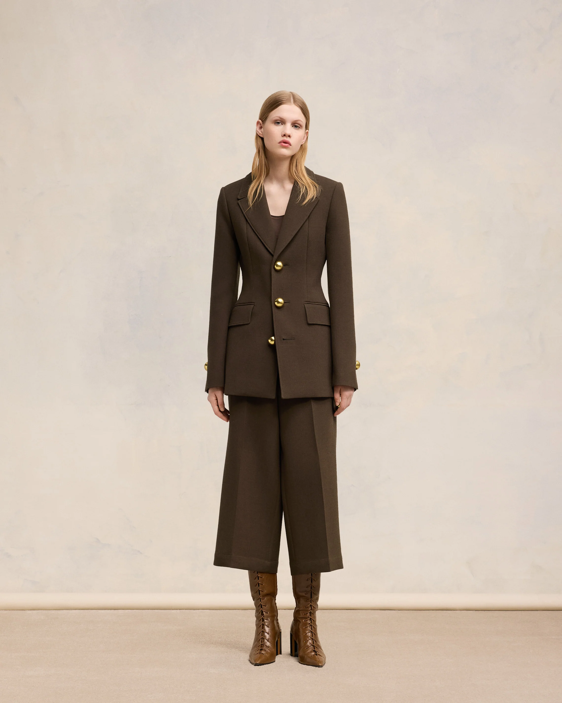 Dark Coffee Three Buttons Jacket - leoleo123123