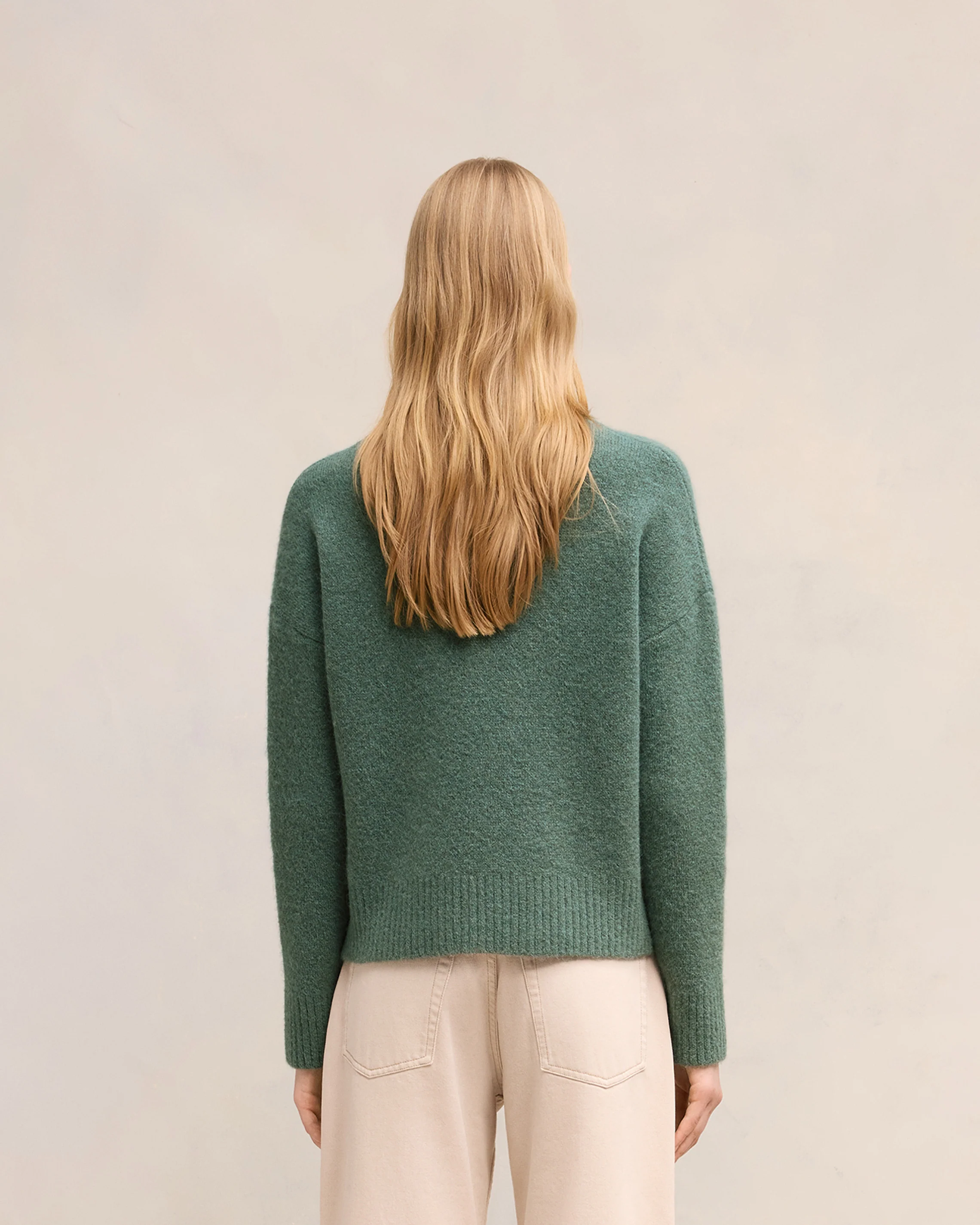 Antique Clay Off-White Ami De Coeur Crew Neck Sweater - leoleo123123