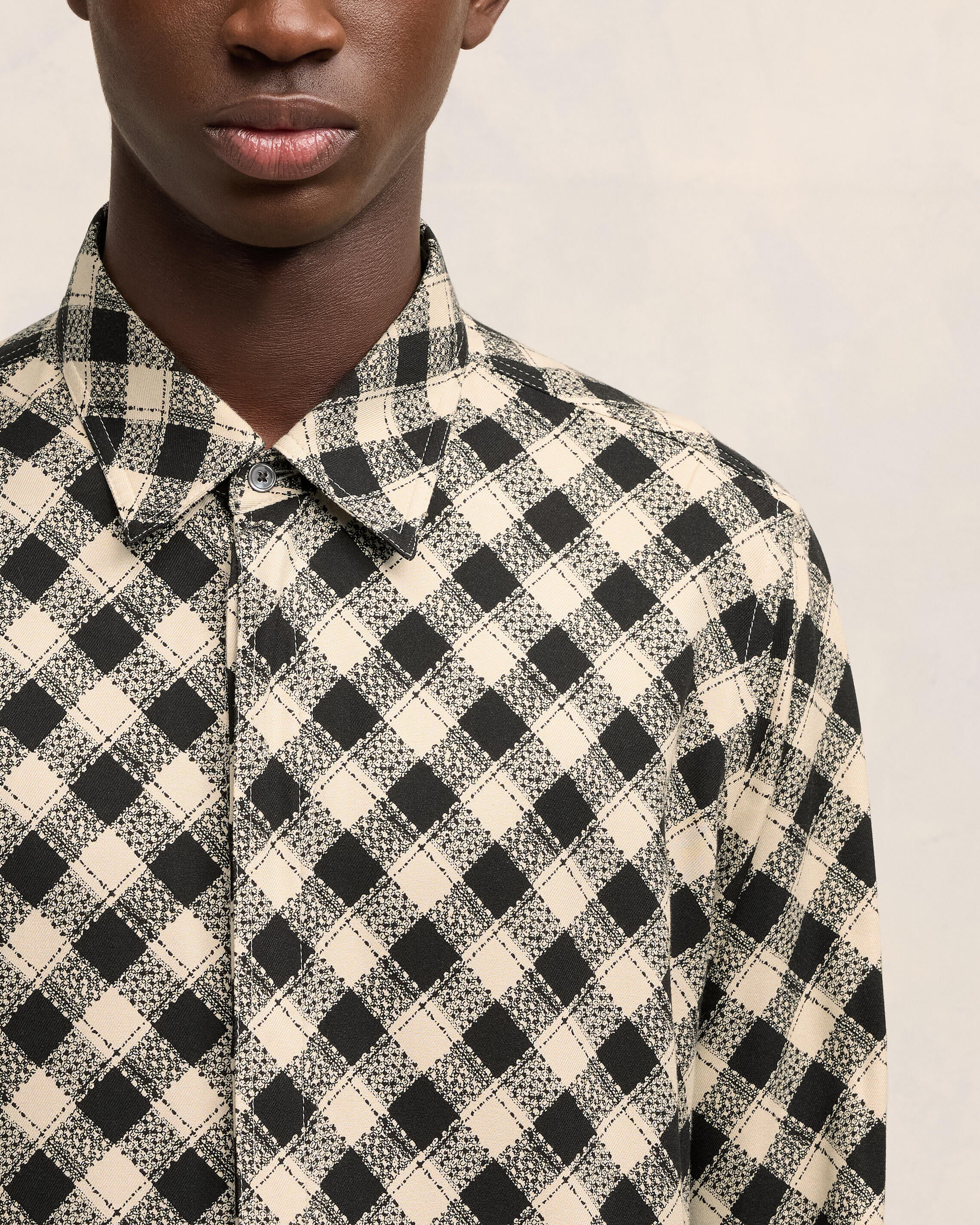 Black/Off White Double Topstitching Classic Shirt - leoleo123123