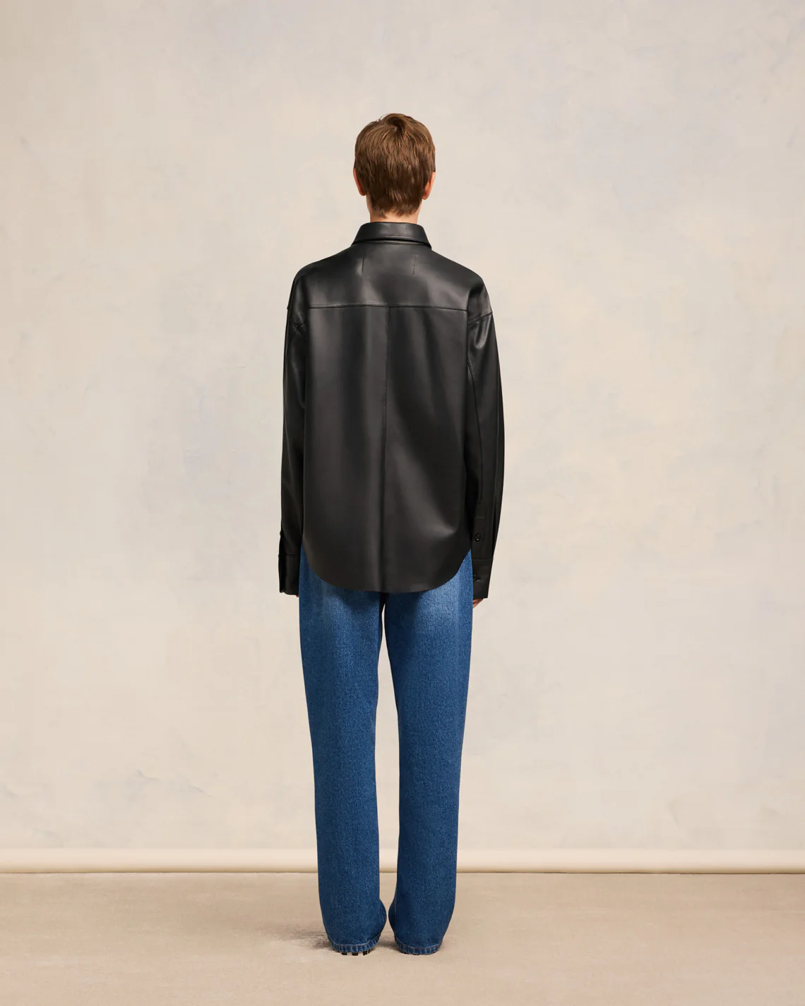 Black Boxy Fit Shirt - leoleo123123