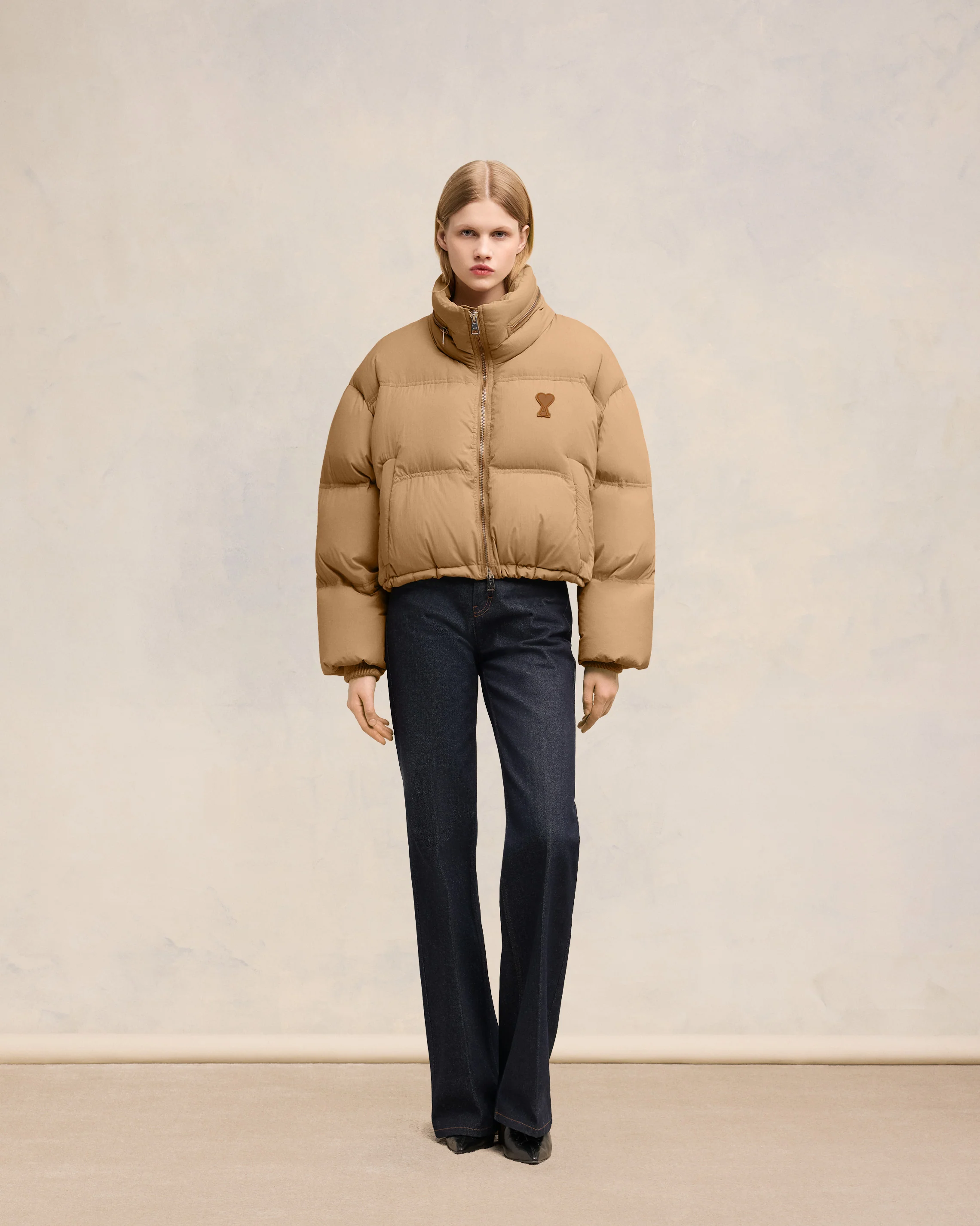 Sand Ami De Coeur Down Jacket - leoleo123123