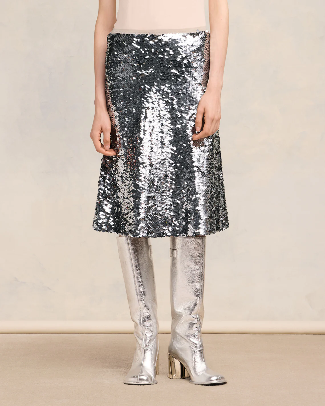 Silver Embroidered Skirt - leoleo123123