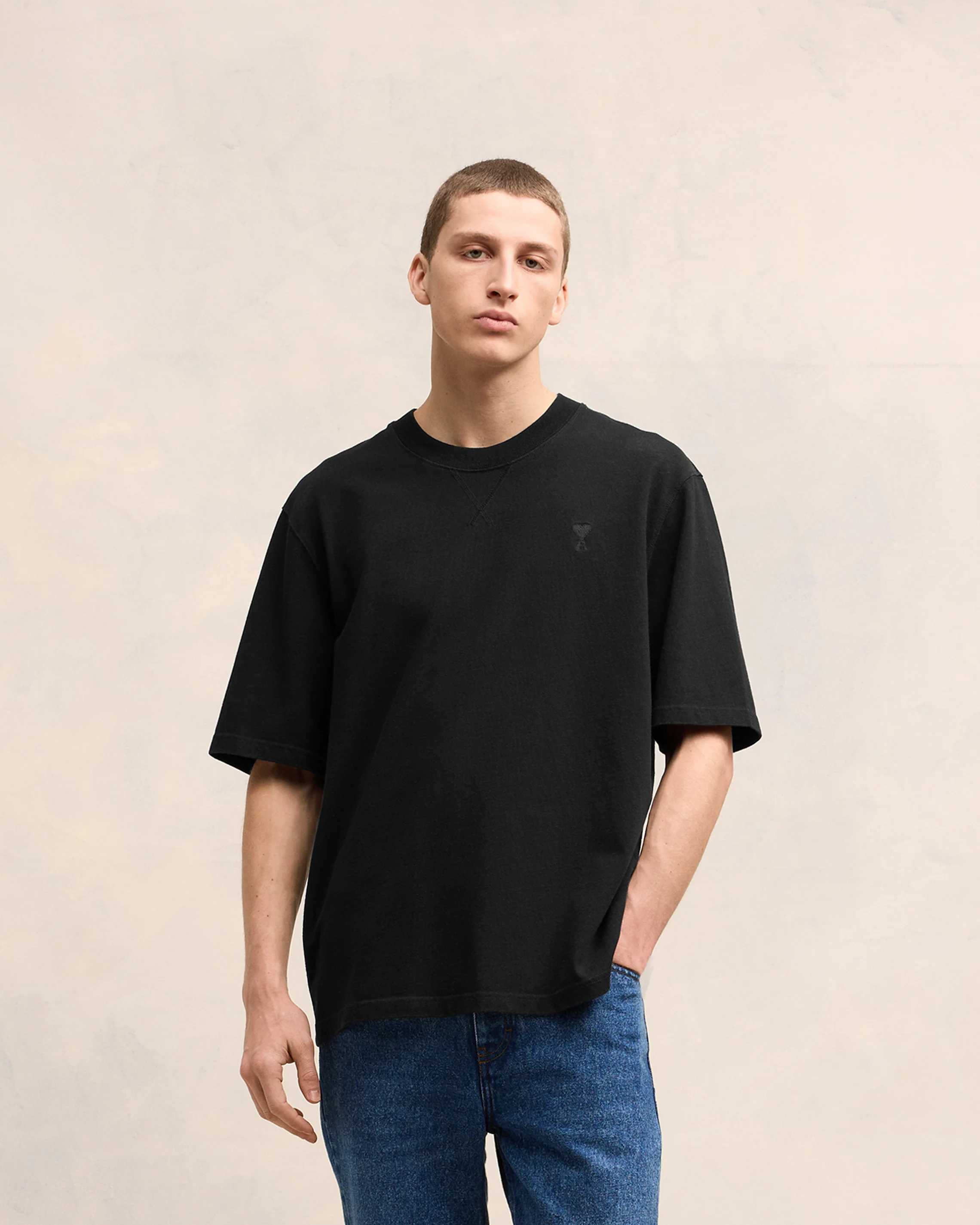 Black Ami De Coeur T-Shirt - leoleo123123