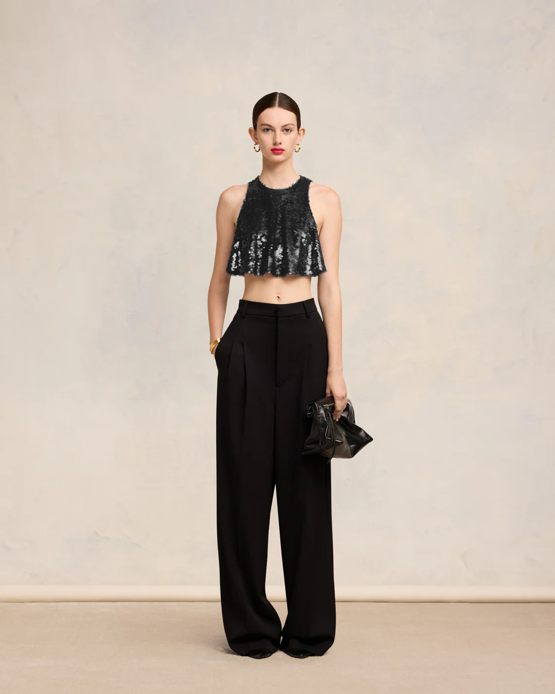 Black Embroidered Top - leoleo123123