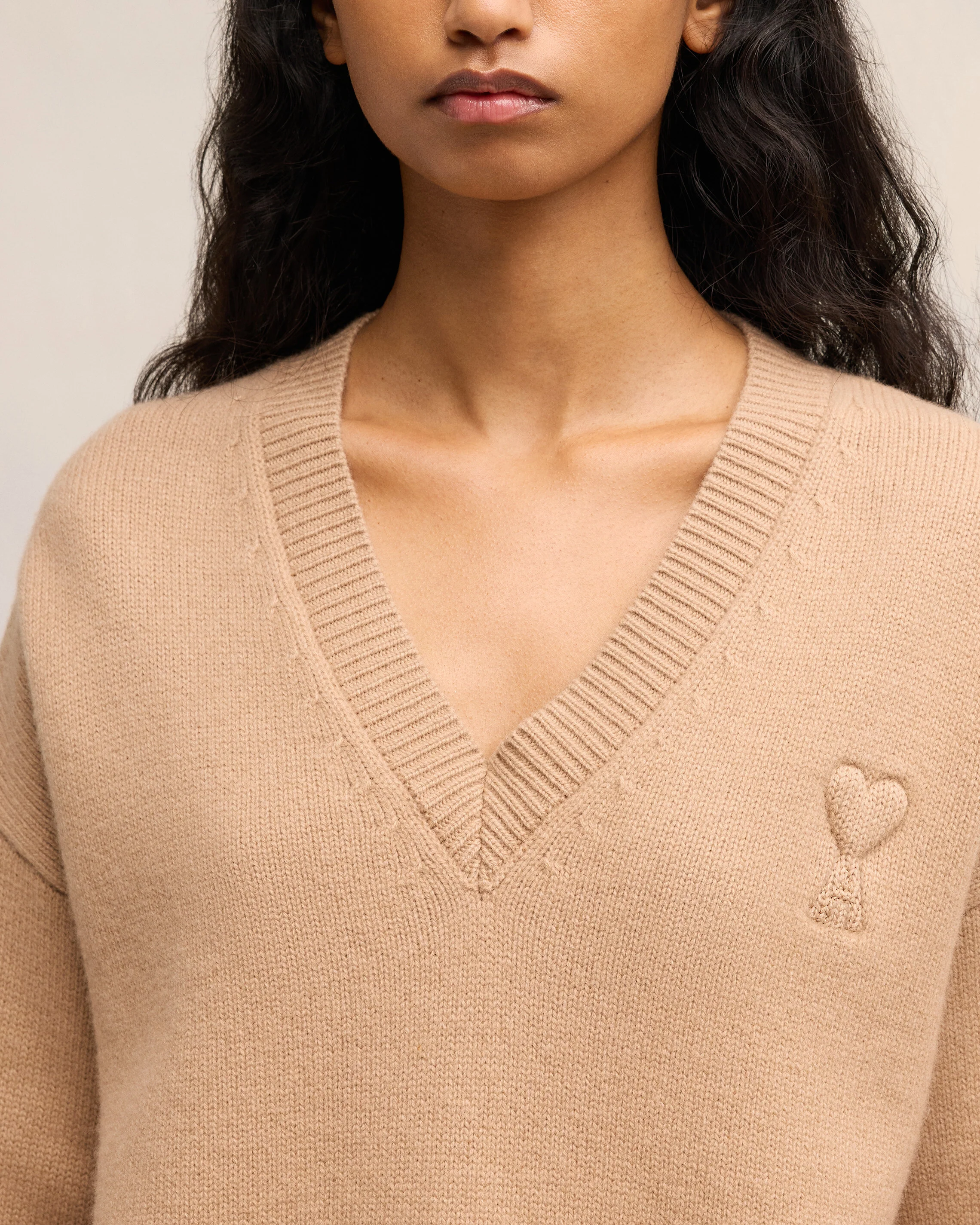 Nude Embossed Ami De Coeur V Neck Sweater - leoleo123123
