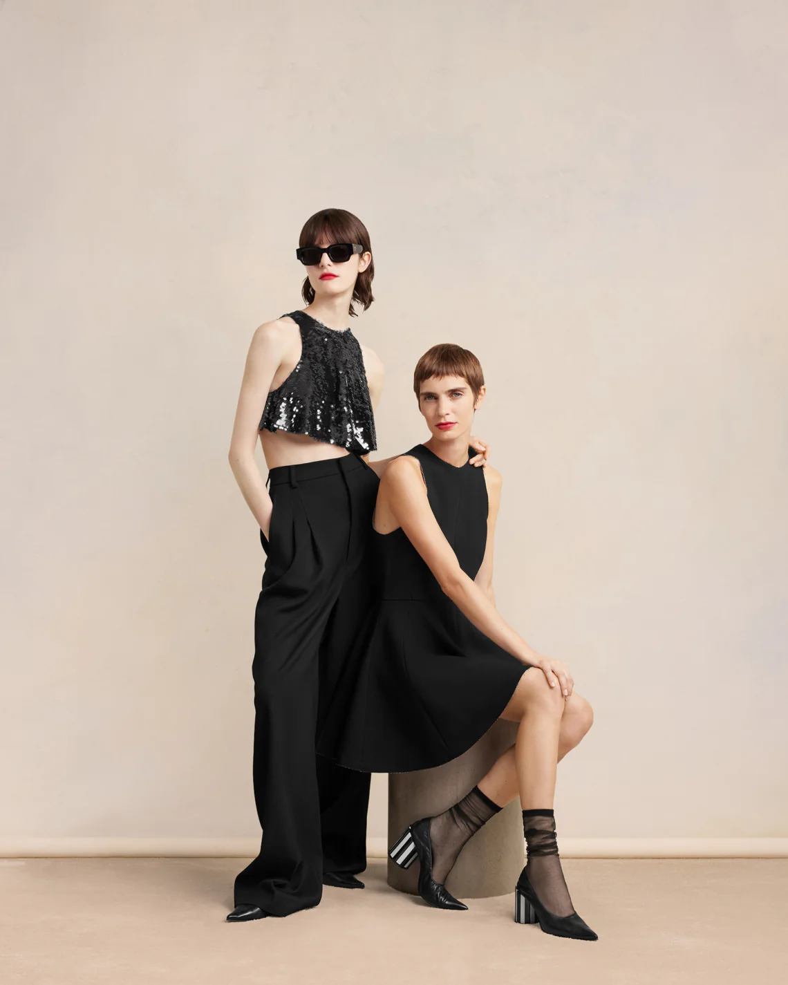 Black Embroidered Top - leoleo123123