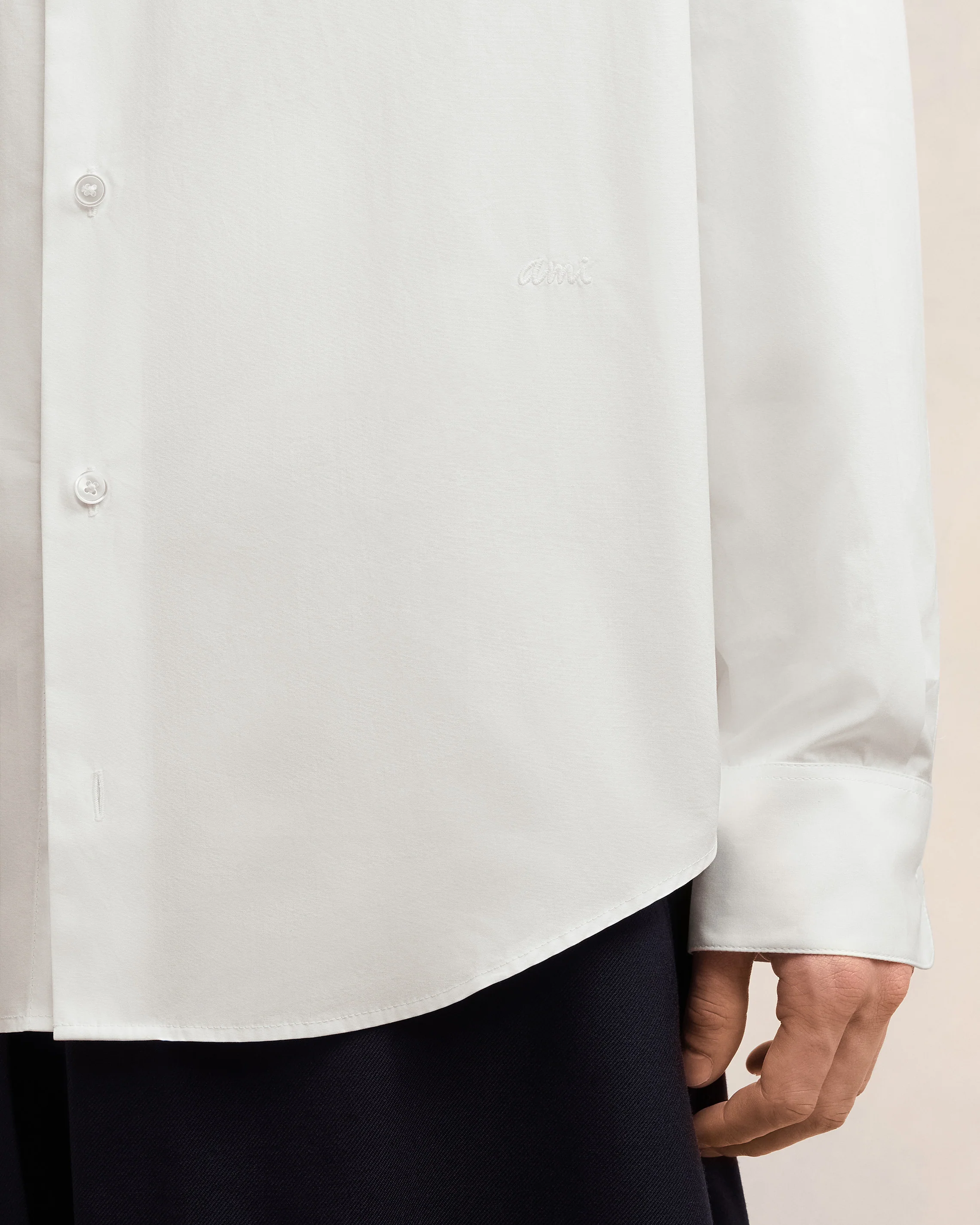 White Boxy Fit Shirt - leoleo123123