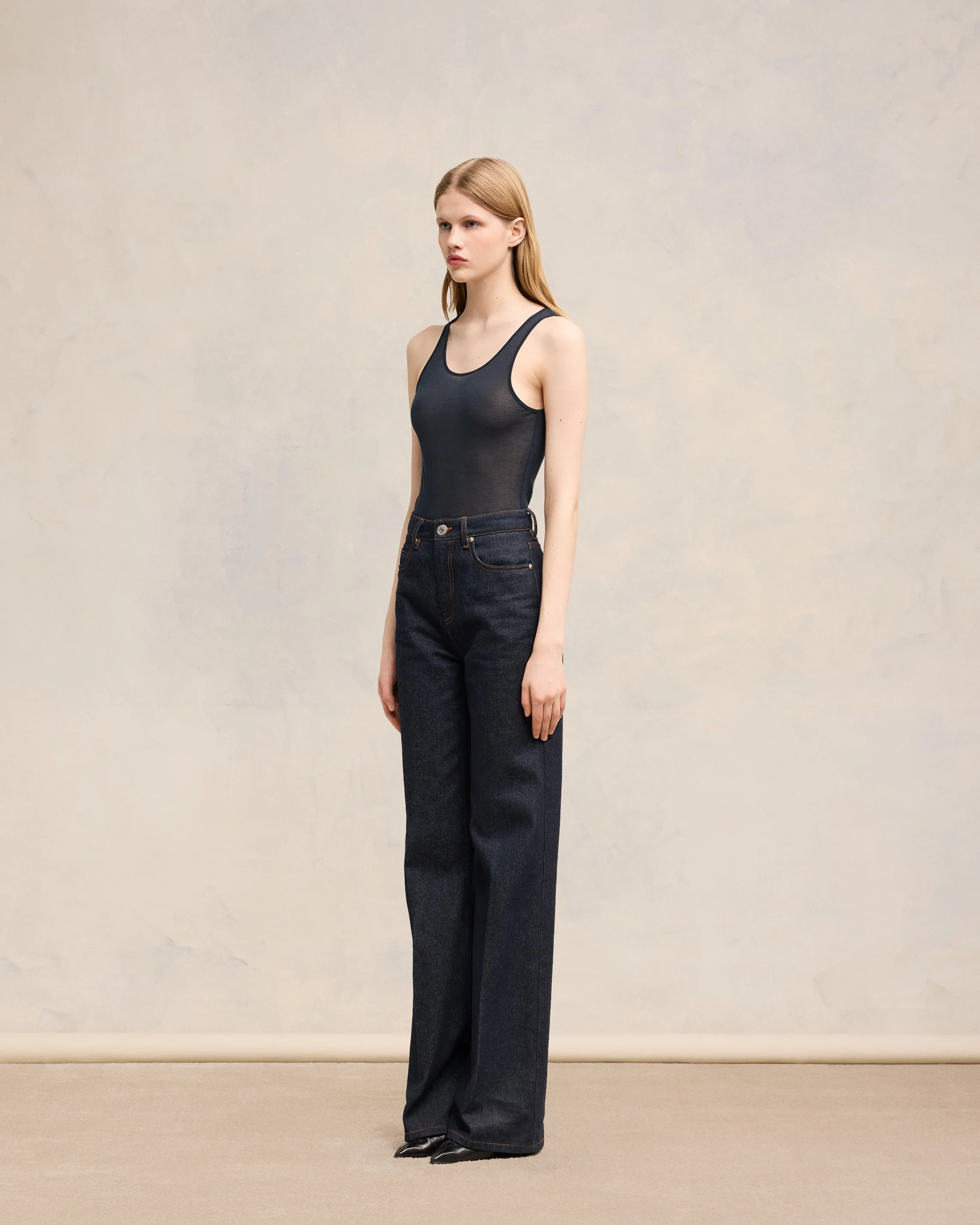 Navy Blue Low Necked Tanktop - leoleo123123