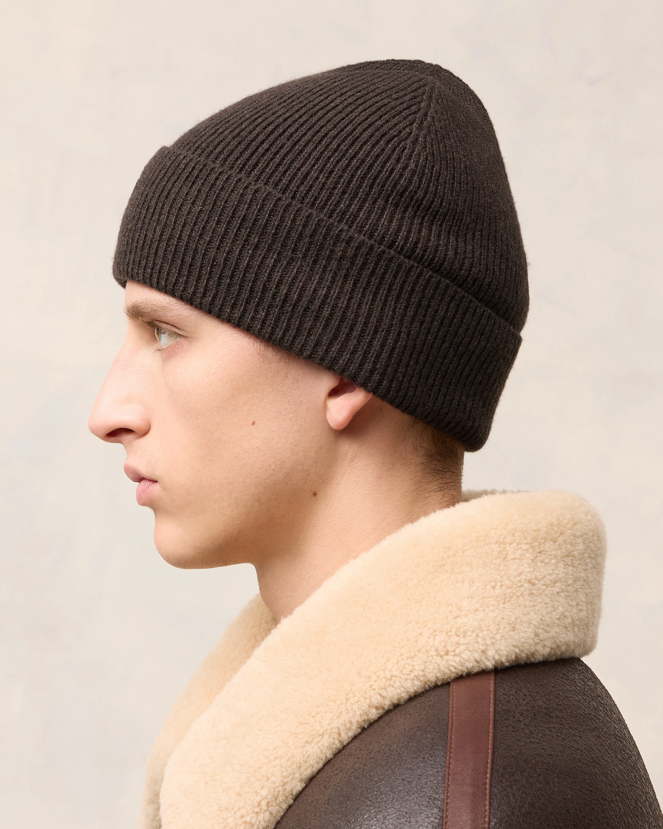 Dark Coffee Cashmere Ami De Coeur Beanie - leoleo123123
