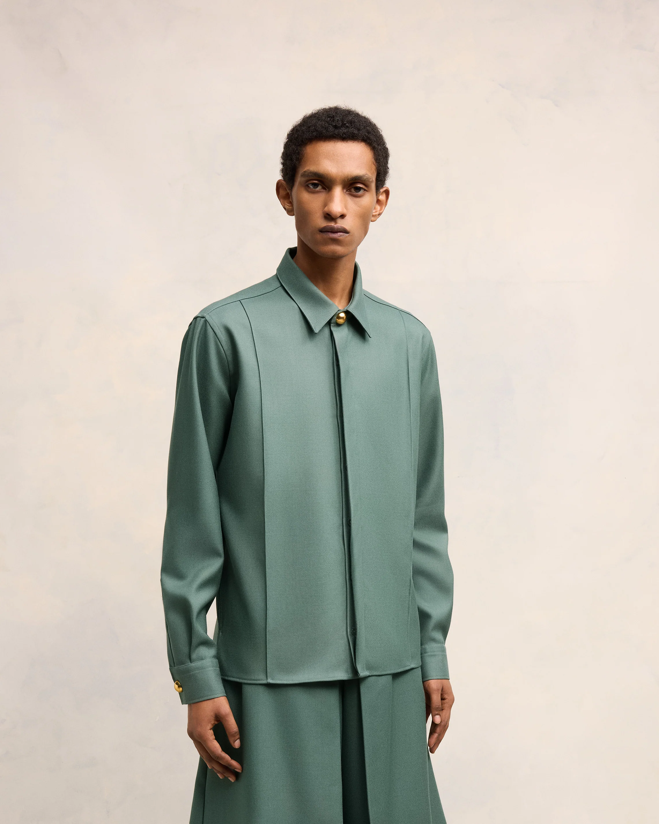 Antique Clay Pintuck Shirt - leoleo123123