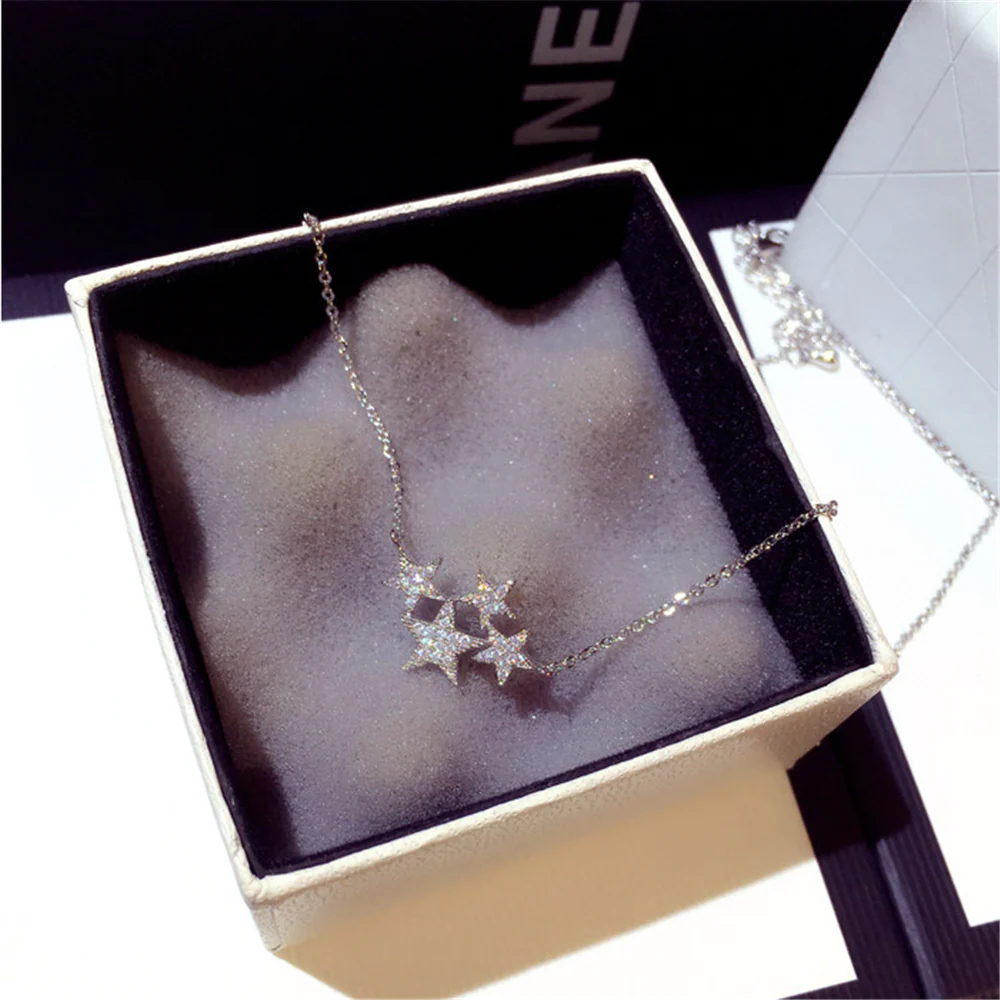 Minimalist Cluster Stars Choker Necklaces
