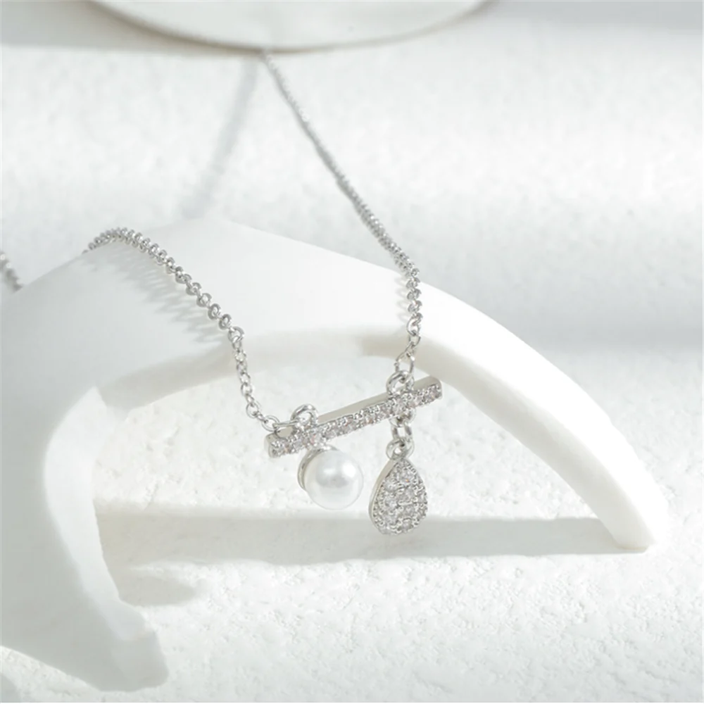 Pearl Balance Dangle Charms Necklaces