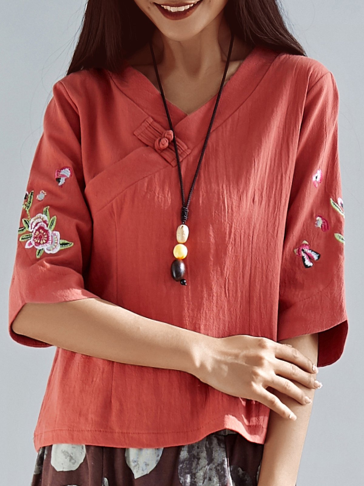 Plus Size Women Buckle 3/4 Sleeves V-neck Loose Casual Cotton Tops